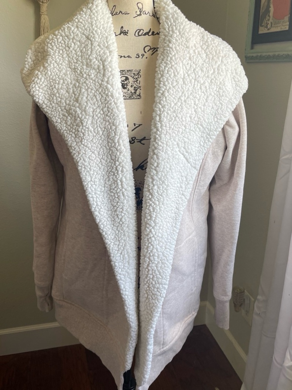 Ideology Cream sherpa Sweatshirt with Branded Silver Button